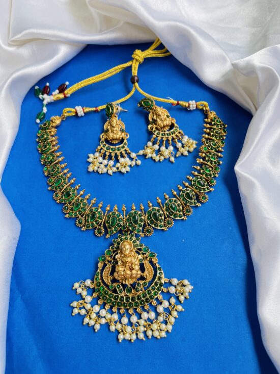 Green Stone Necklace With Earrings AJP2024-371