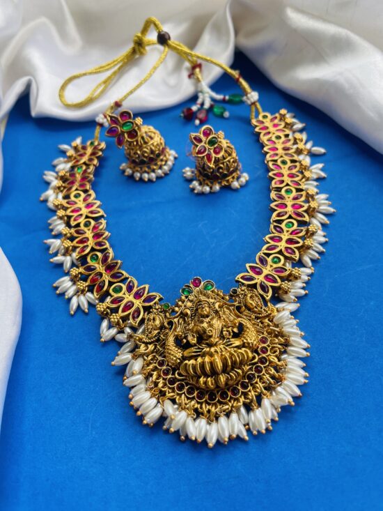 Gahu Necklace With Earrings AJP2024-375