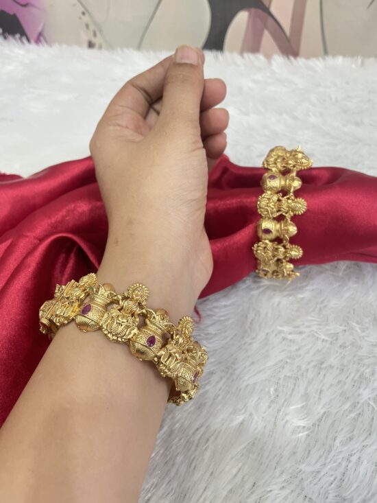 Laxmi Bangles AJP2025-377