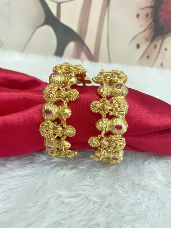 Laxmi Bangles AJP2025-377