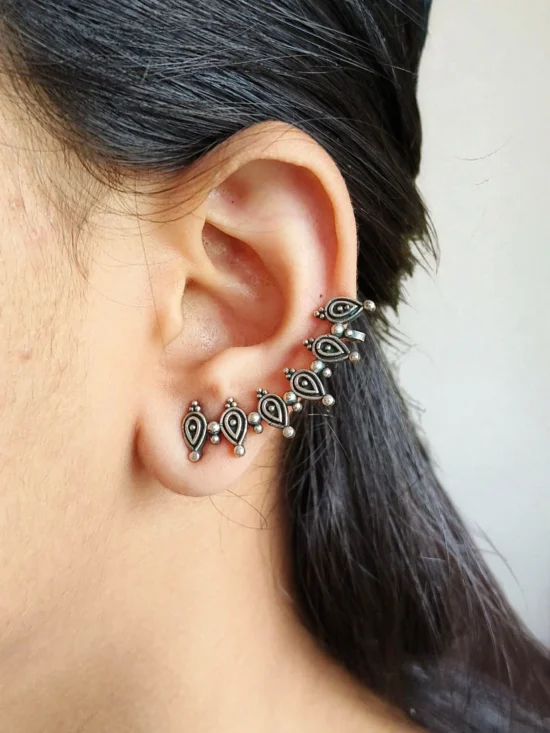 Oxidised Ear Cuff AJP2026-60