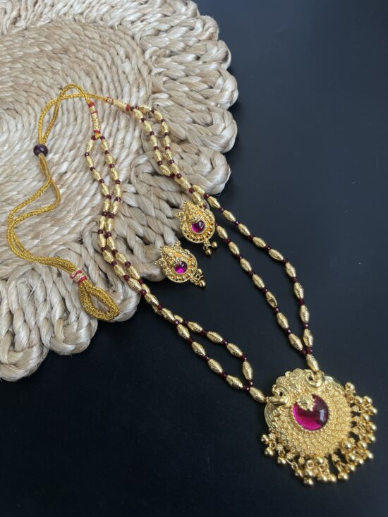 Long Haar With Necklace AJP2026-99