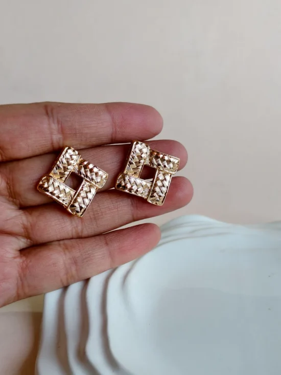 Traditional Earrings AJP2026-178 (Copy)