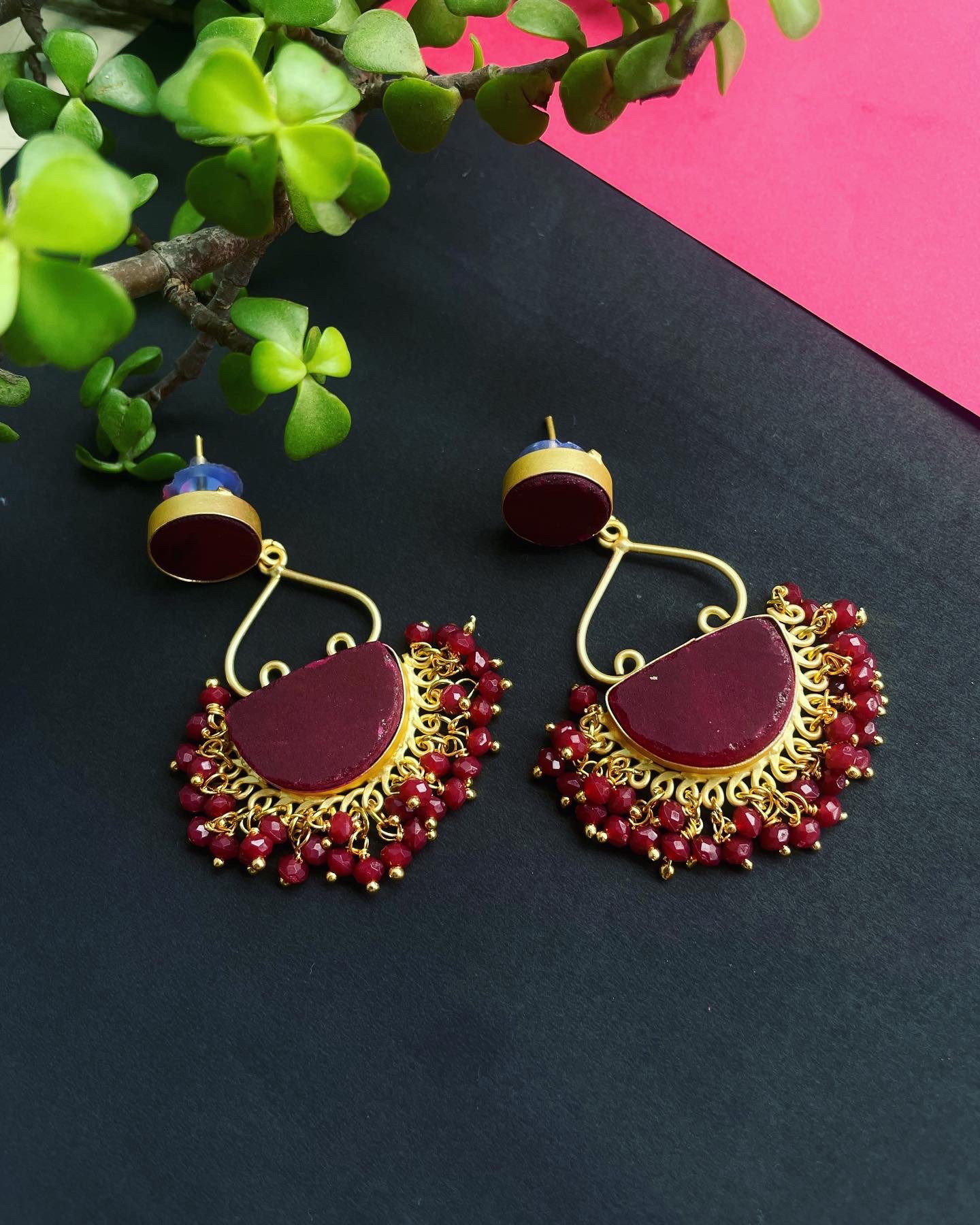Super Classy Gold toned Earring AJP2023-195