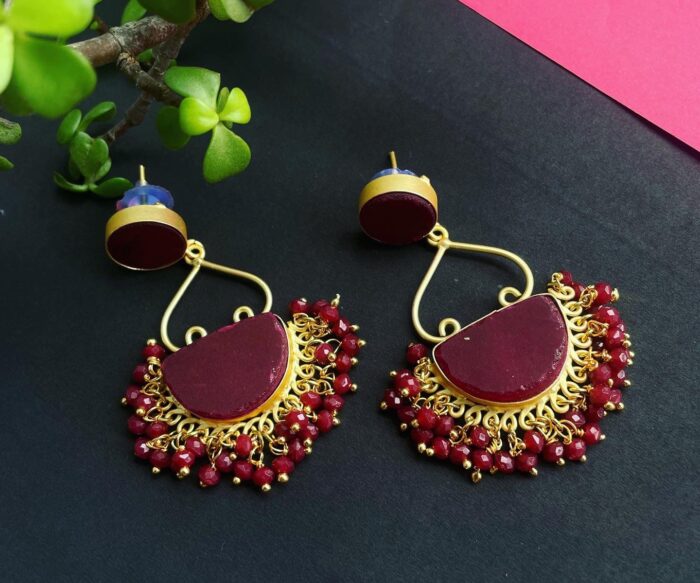 Super Classy Gold toned Earring AJP2023-195