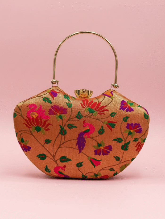 Traditional Paithani Cluth AJP2026-1036