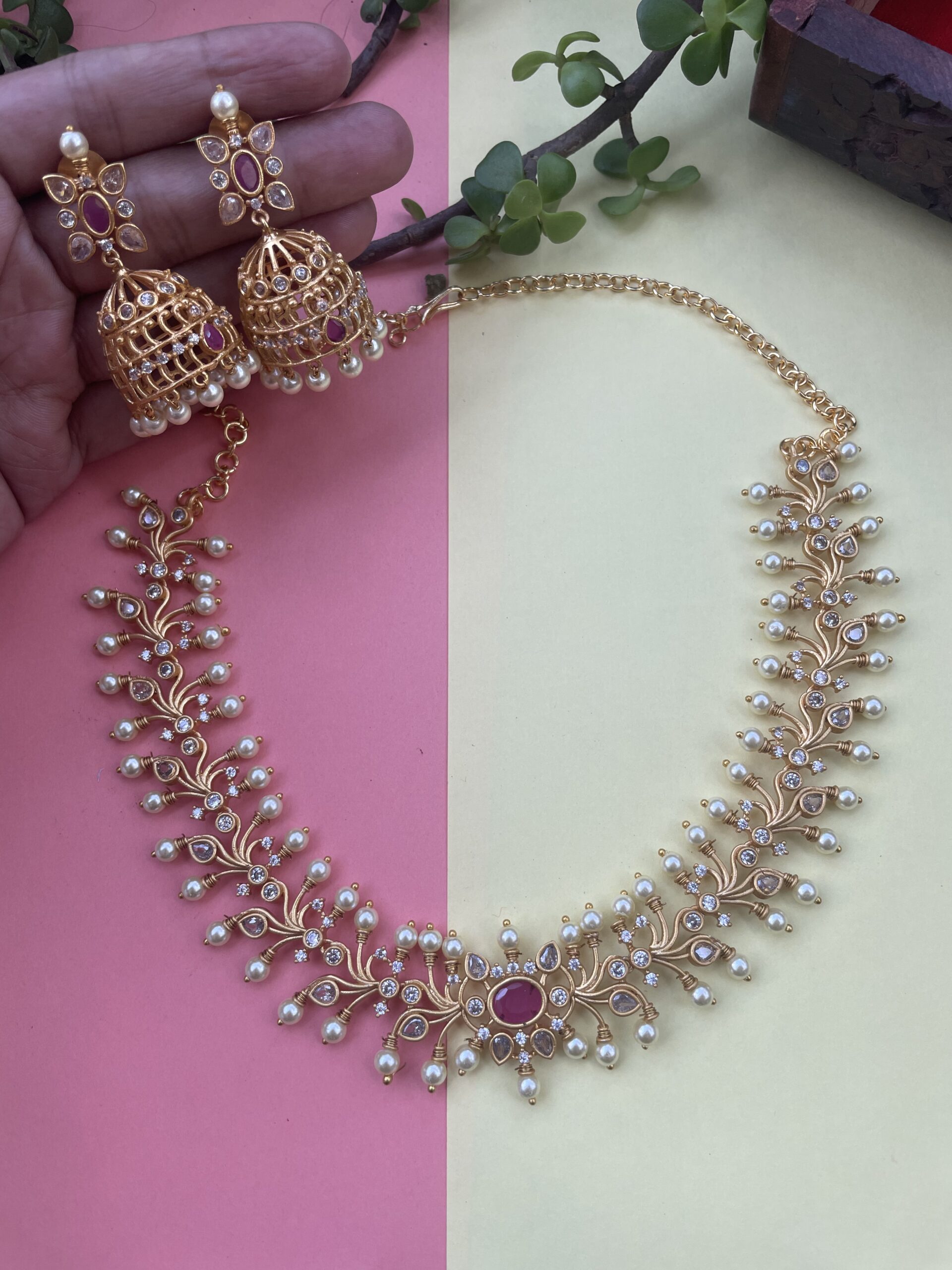 AD Leaf Necklace With Jumkas AJO2022-22