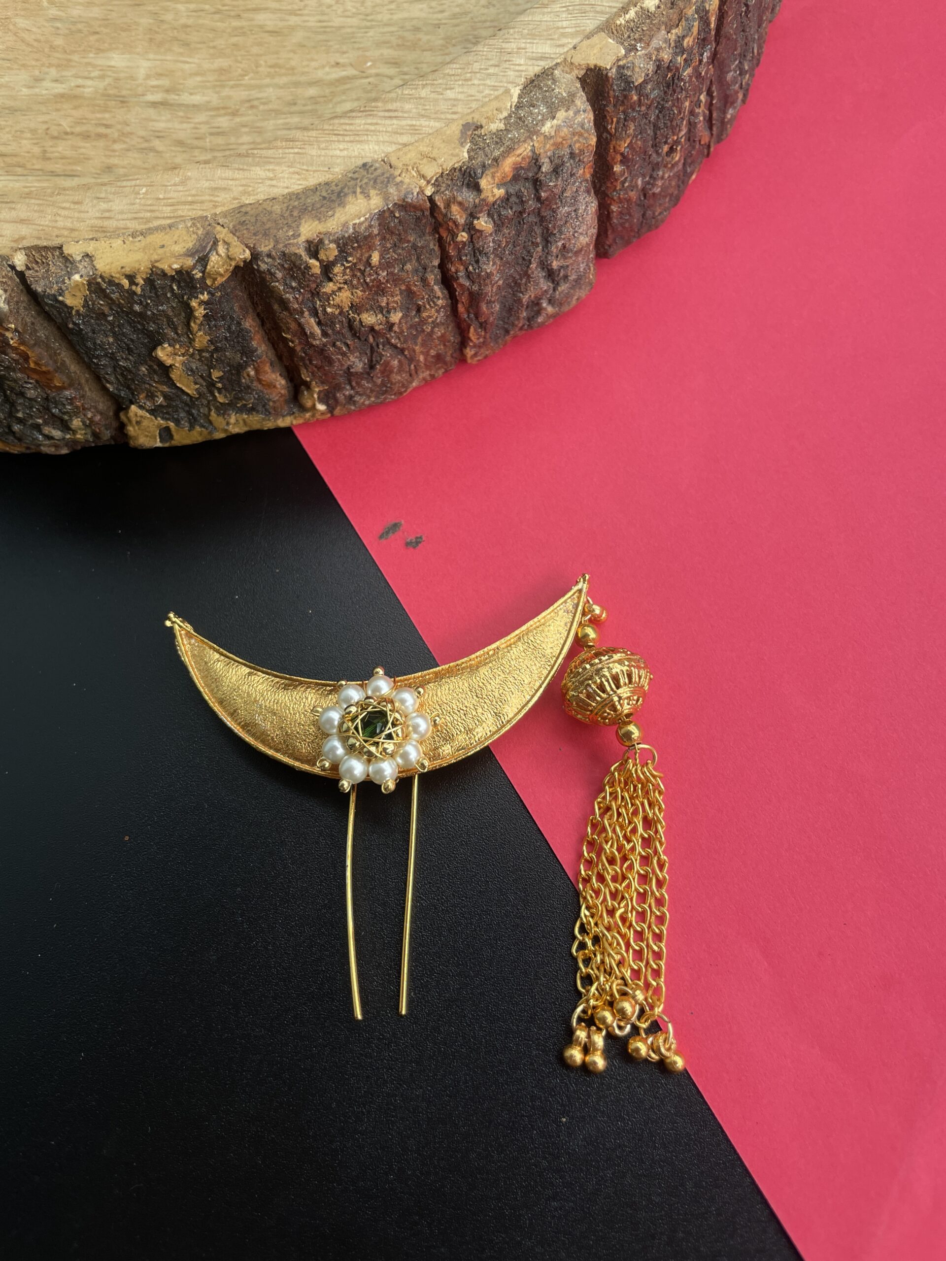 Chandrika Hair Pin AJP2025-309