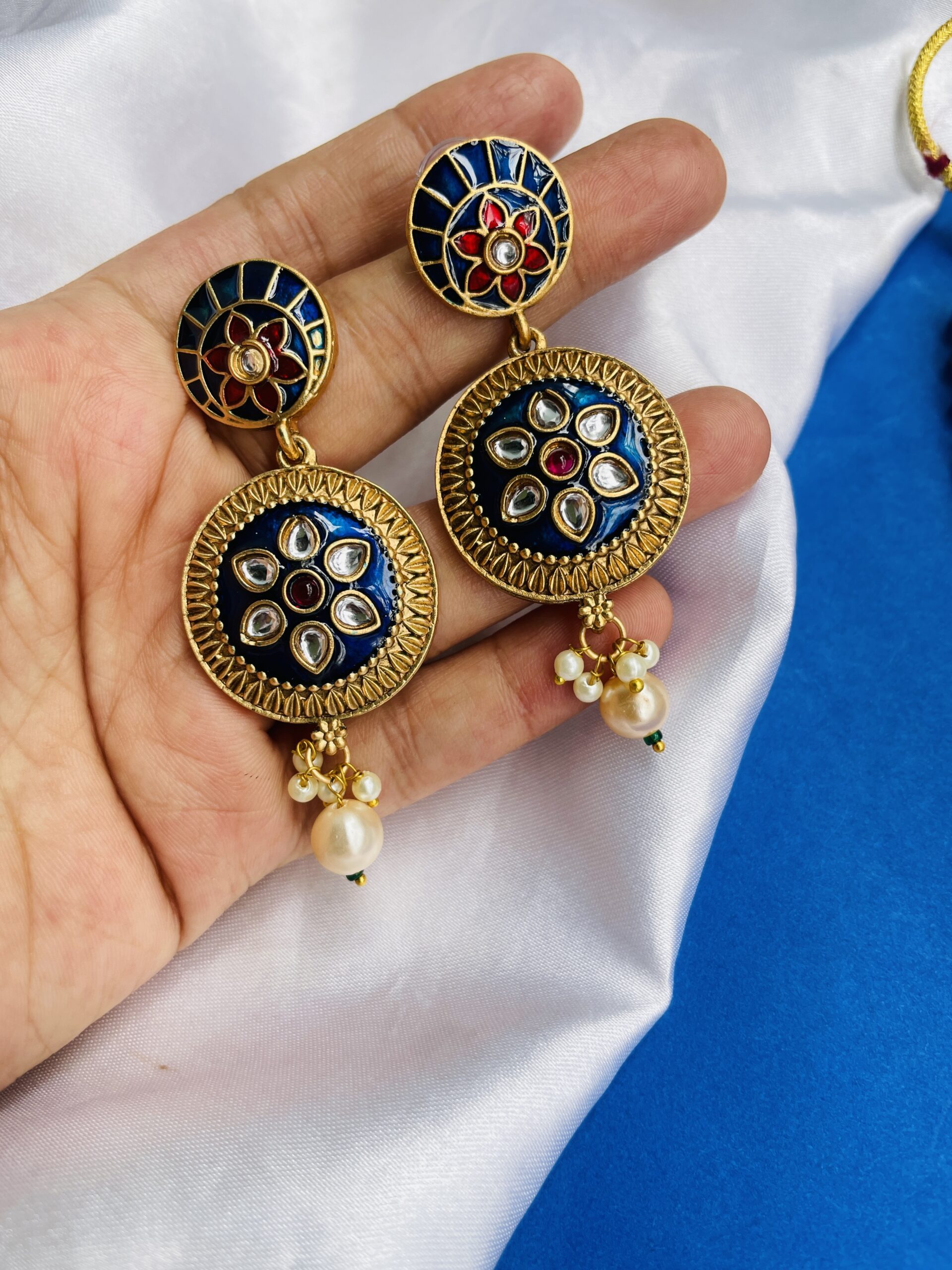 Royal Necklace With Earrings AJP2024-422 - Image 3