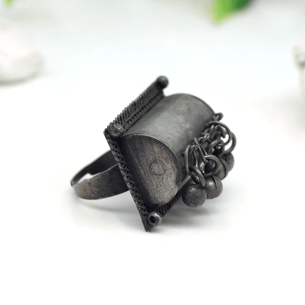 Silver Color Oxidised Ring AJP2023-27