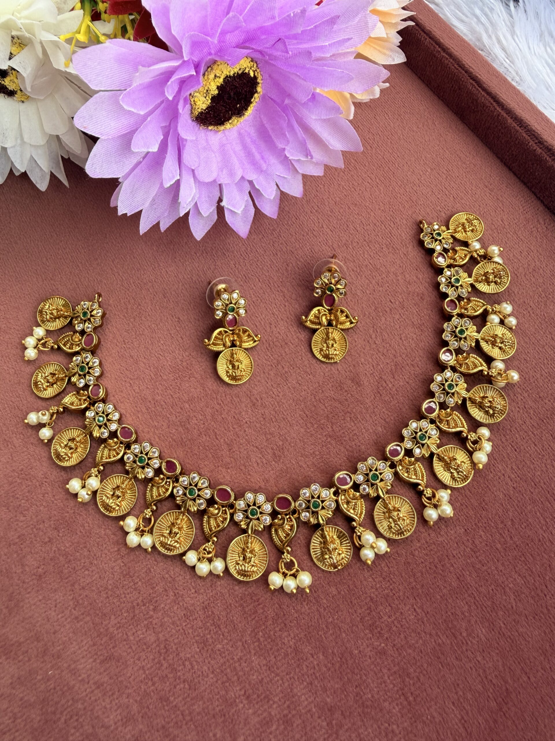 Short Necklace With EaringsAJP2026-910 - Image 3