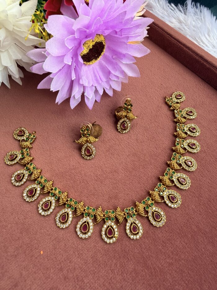 Short Necklace With EaringsAJP2026-907