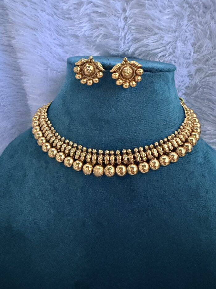 Traditional Necklace With EaringsAJP2026-920