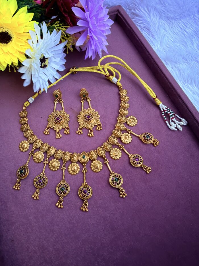 Traditional Necklace With EaringsAJP2026-919