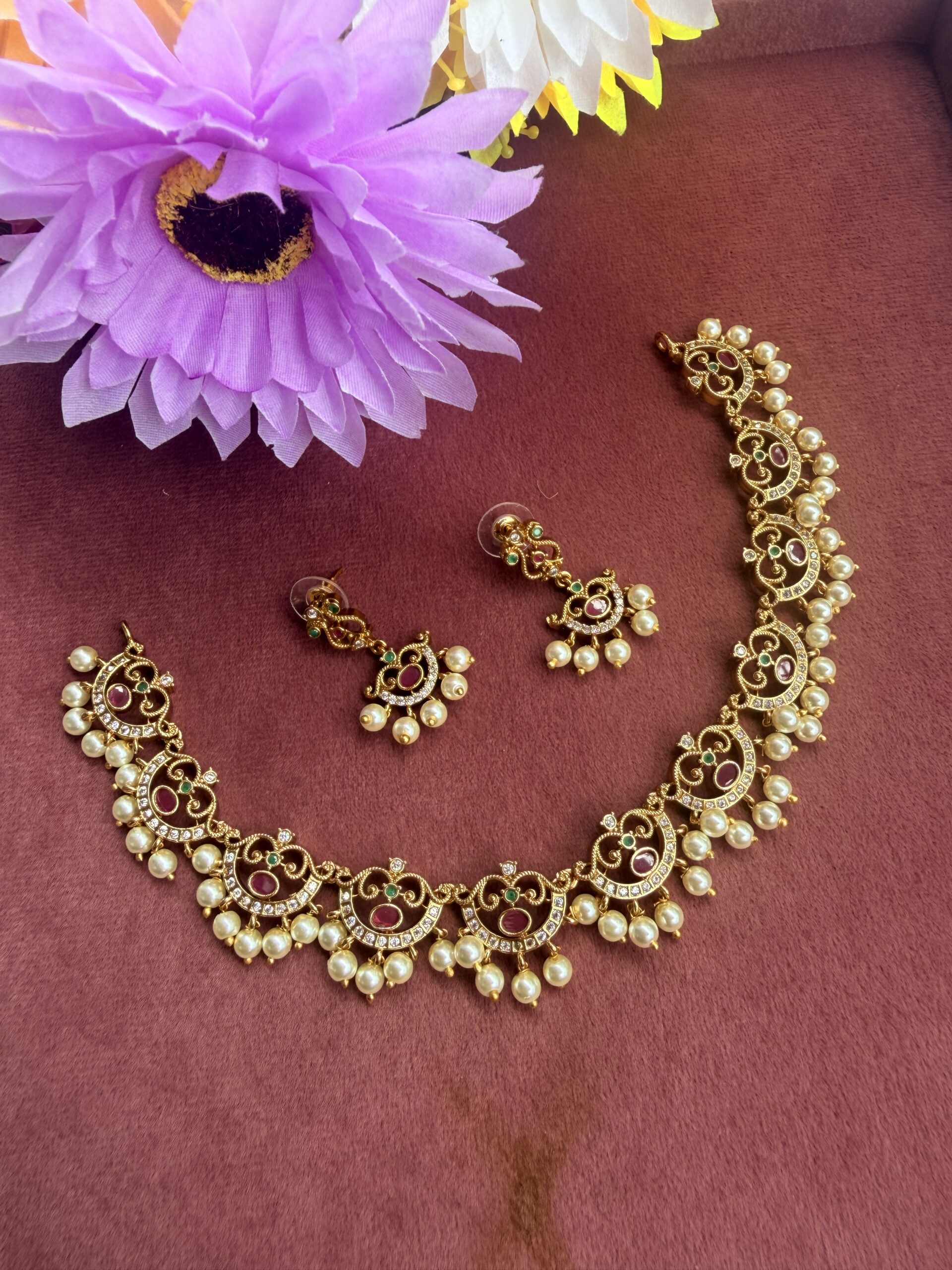 Short Necklace With EaringsAJP2026-939 - Image 3