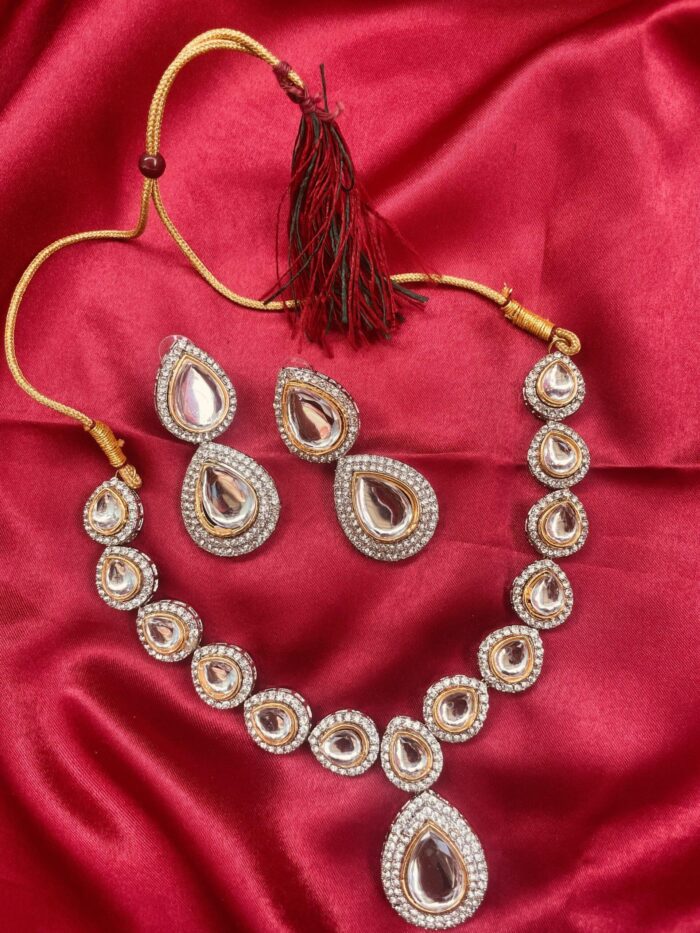 Gold Polish Kundan Necklace With Stud AJP2023-168