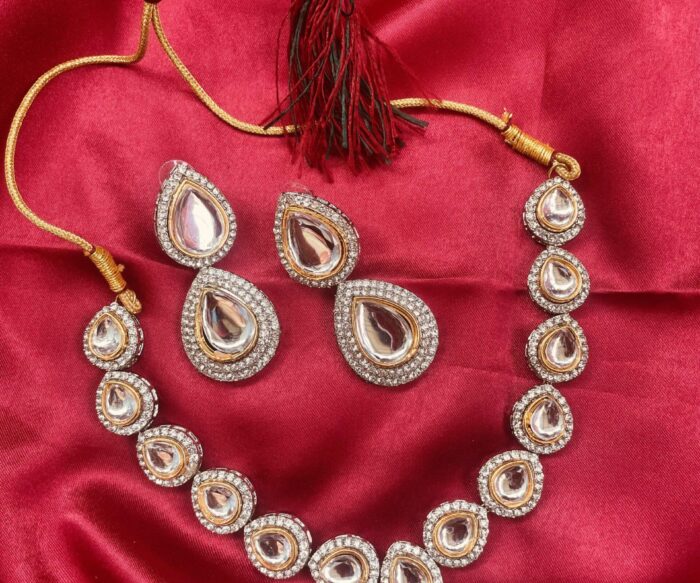 Gold Polish Kundan Necklace With Stud AJP2023-168