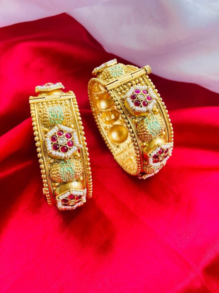 Kamalpushpak Rajwadi Bangles AJP2024-122