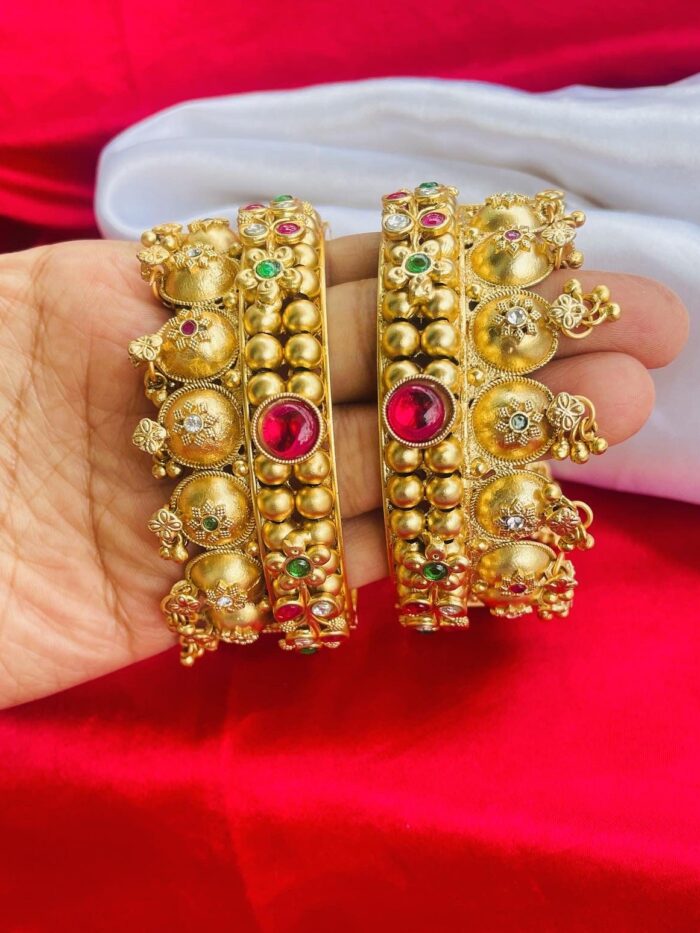 Ghungaru Rajwadi Style Bangles AJP2024-124