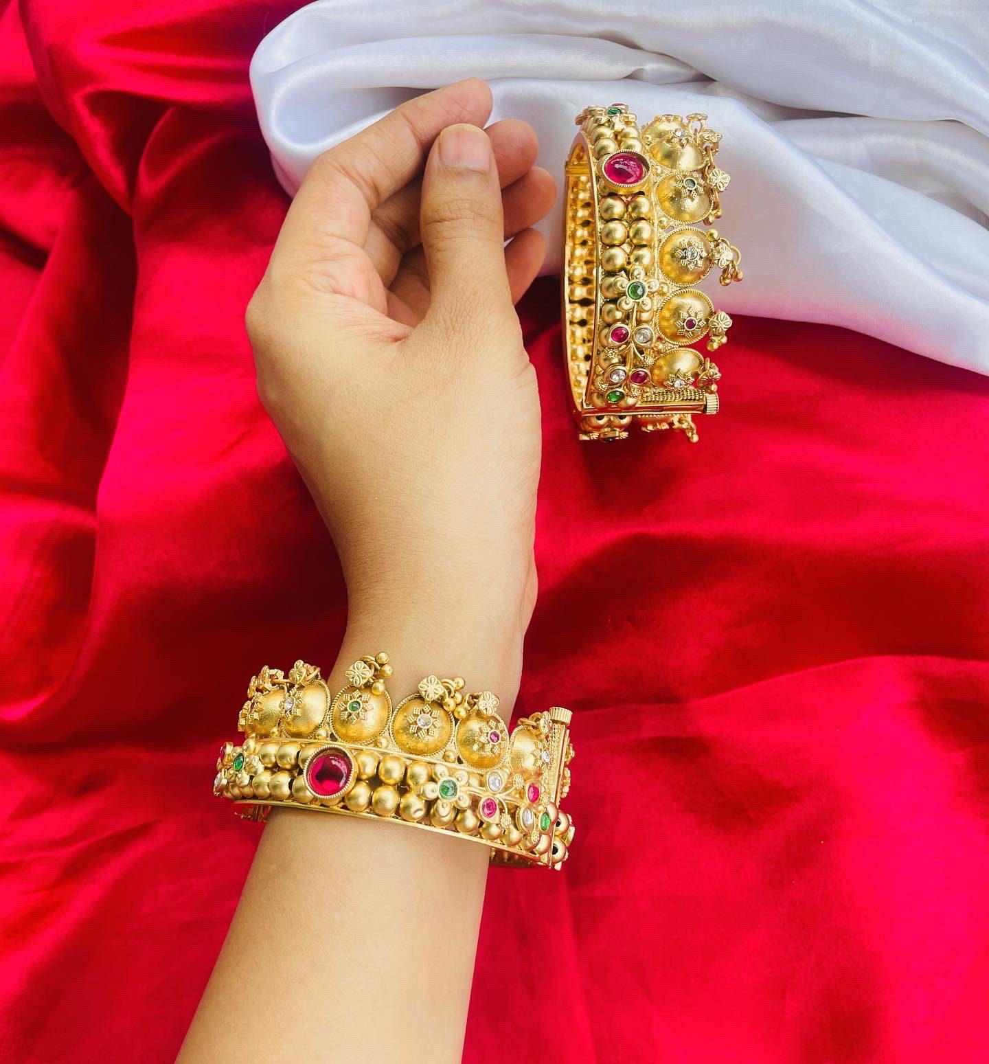 Ghungaru Rajwadi Style Bangles AJP2024-124 - Image 2