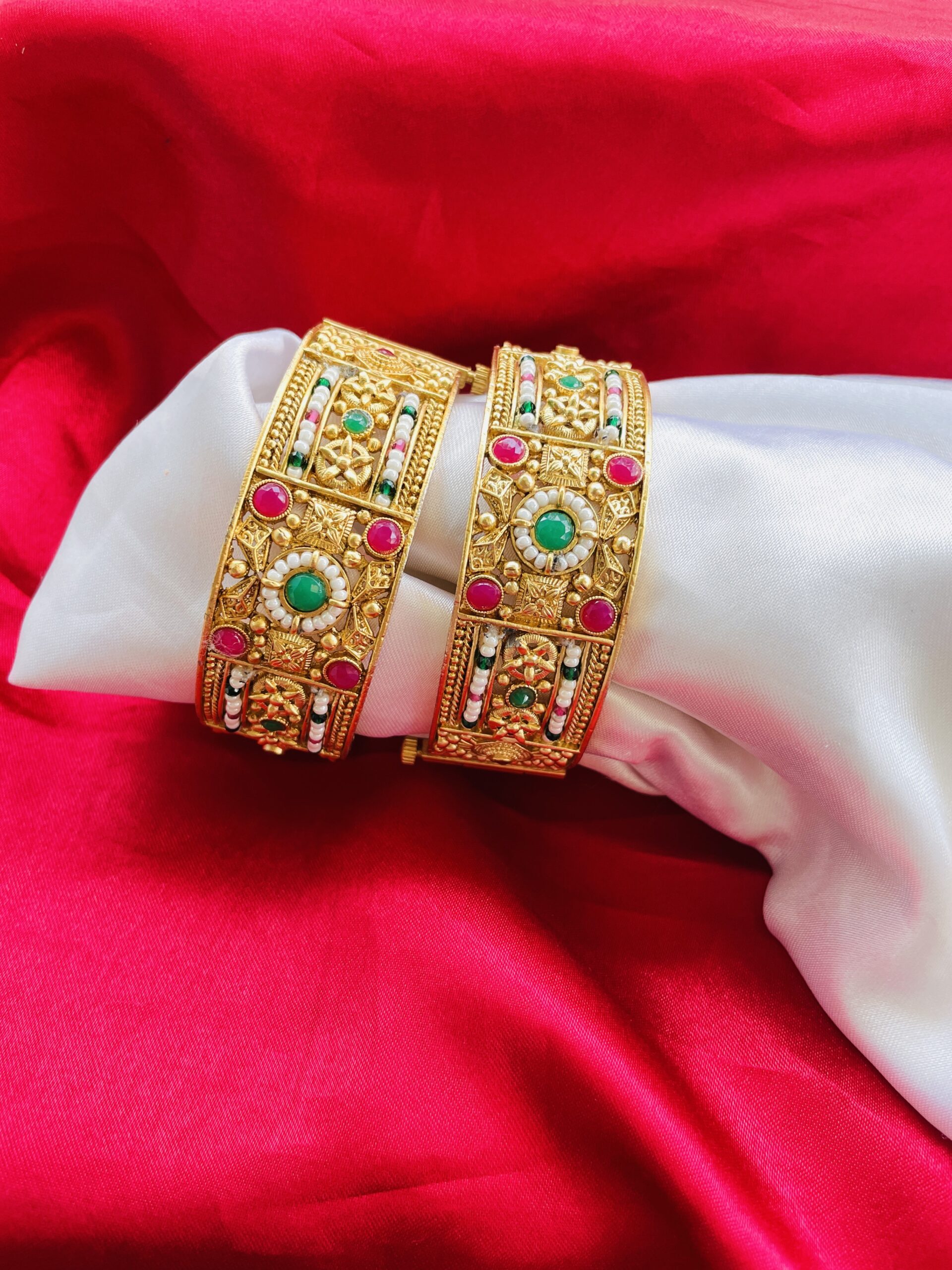 Motti Kundan Bangles AJP2024-92