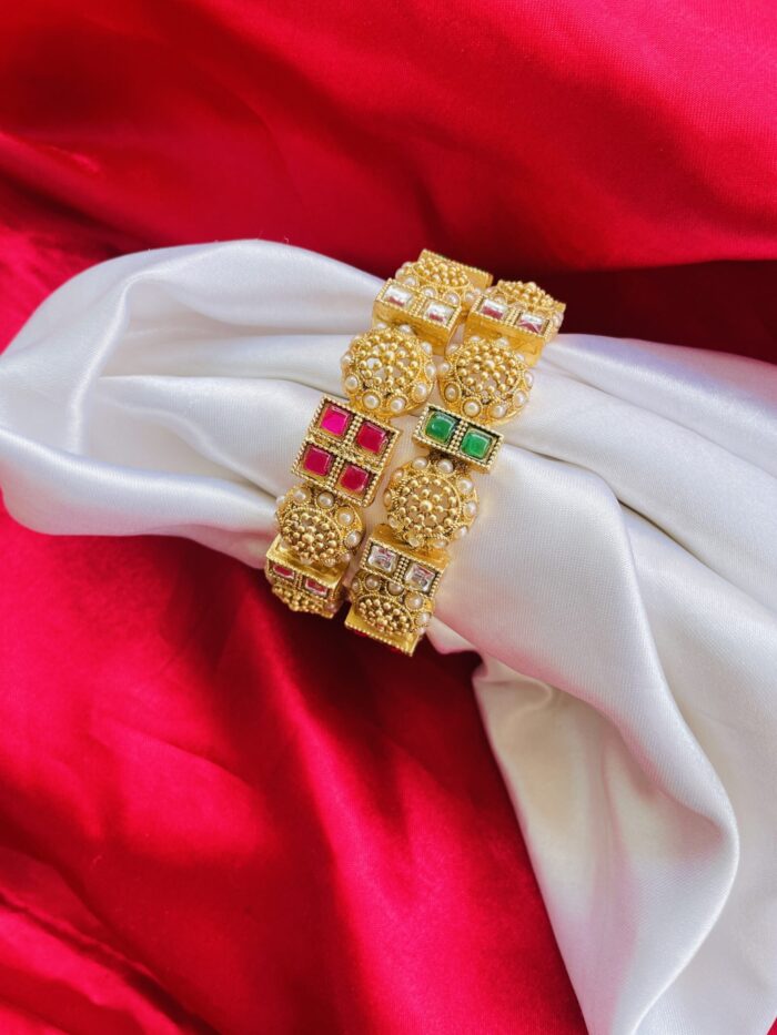 Motti Kundan Bangles AJP2024-94