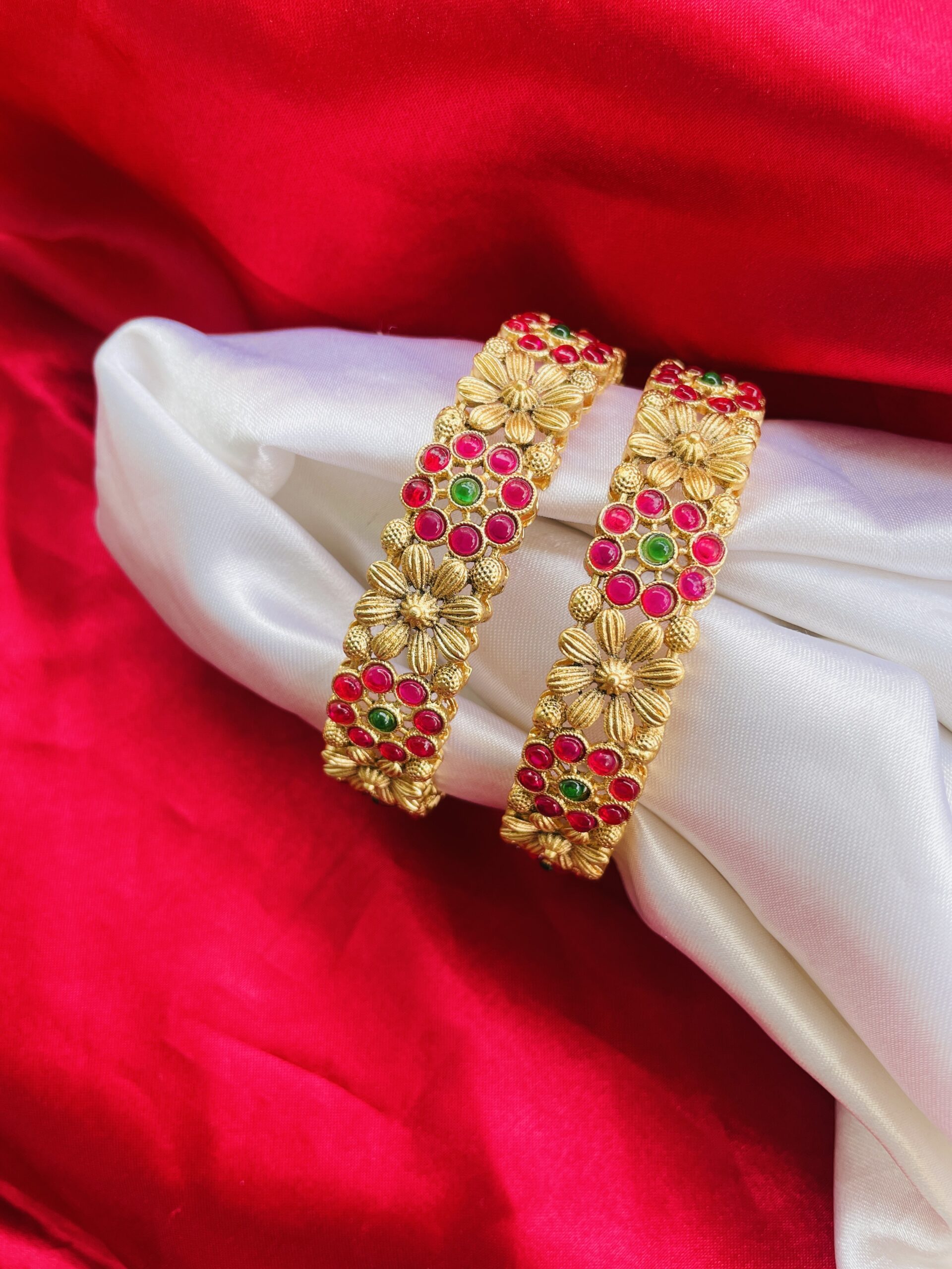 Pushpak Ruby Bangles AJP2024-96