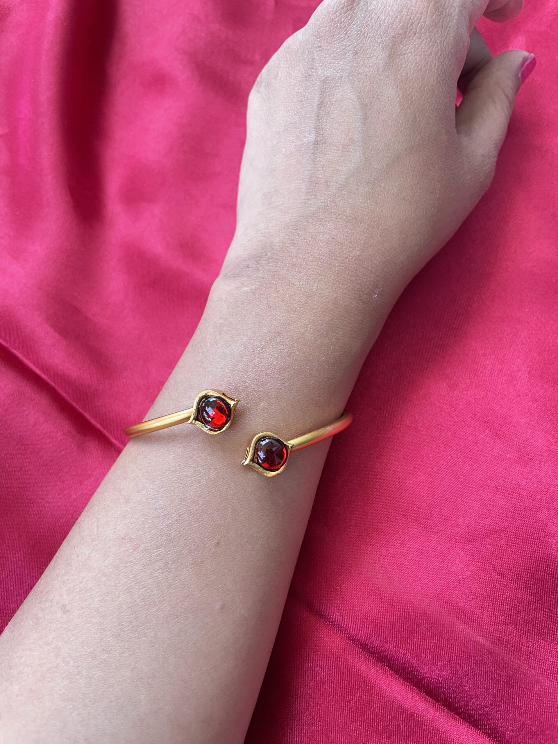 Gold Toned Studded Kada Bracelete AJP2023-72