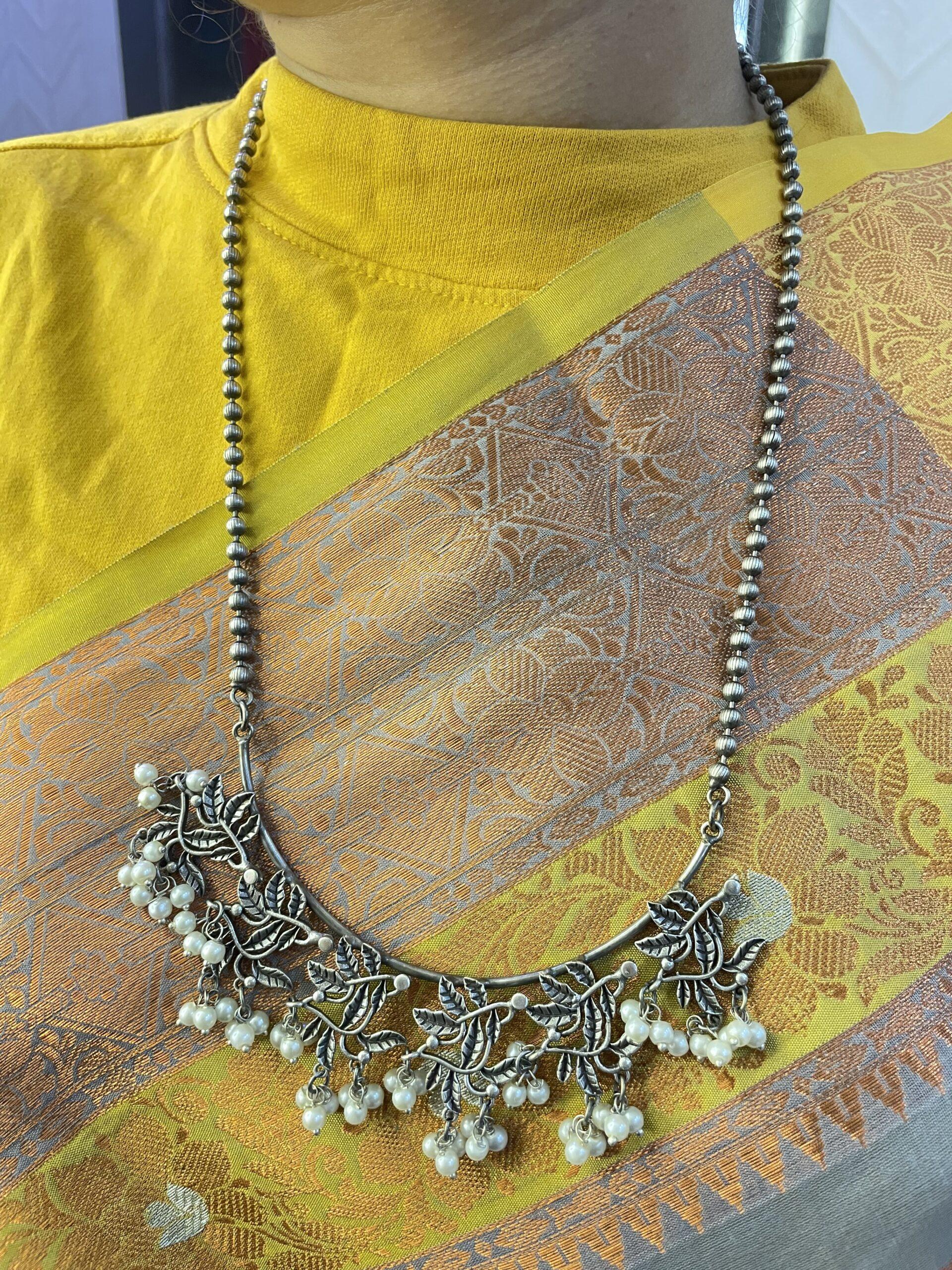 Leaf Pendant Necklace AJP2023-126