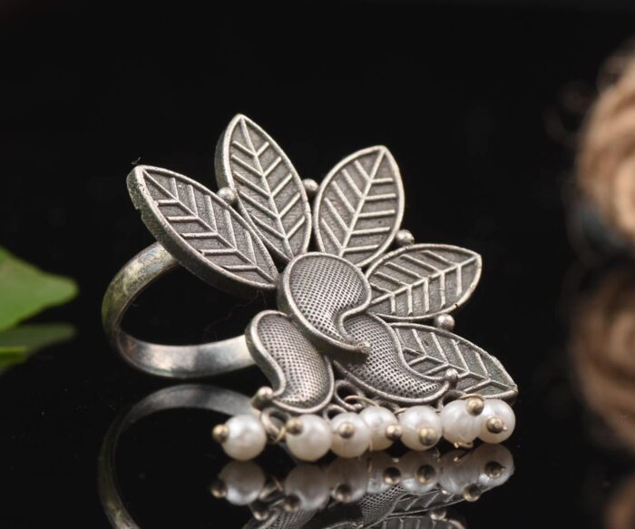 Lotus Silver Look Oxidised Ring AJP2023-81
