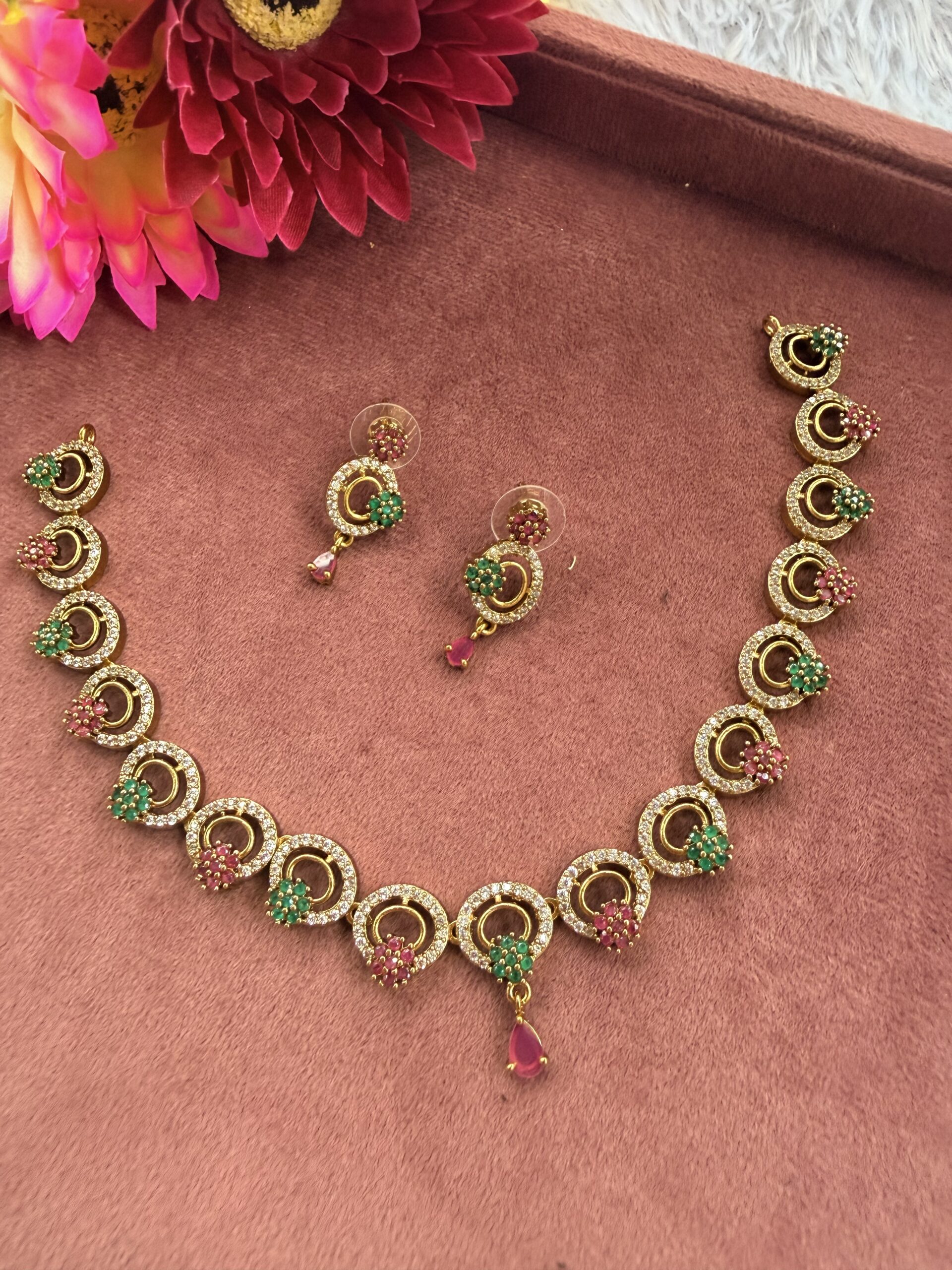 Short Necklace With EaringsAJP2026-1055