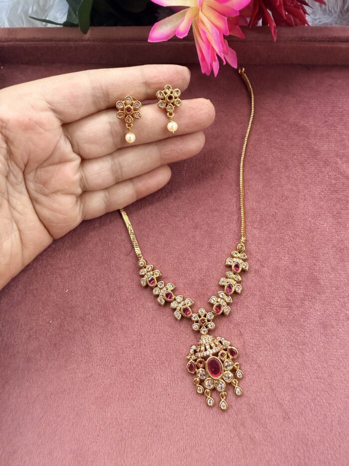 Chain Necklace With EaringsAJP2026-1082